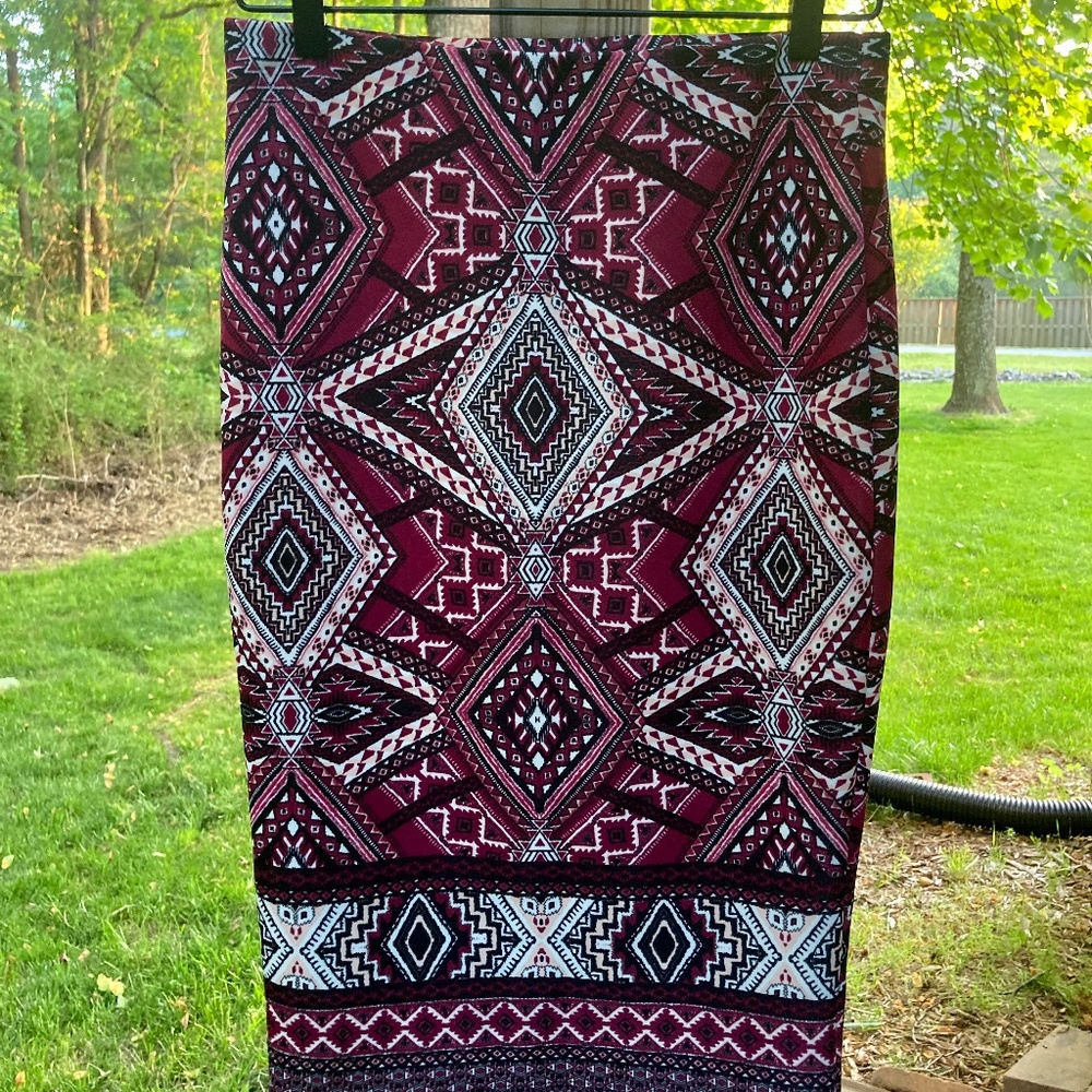 By&By Pencil Skirt. Size M. Purple.